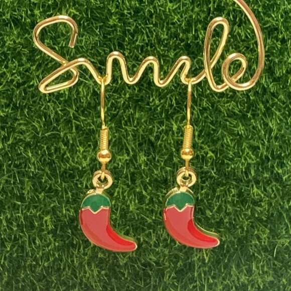 Pepper Earring, Chili Pepper, Cinco De Mayo Earring, Funny Food Earring, Gift - Picture 1 of 6